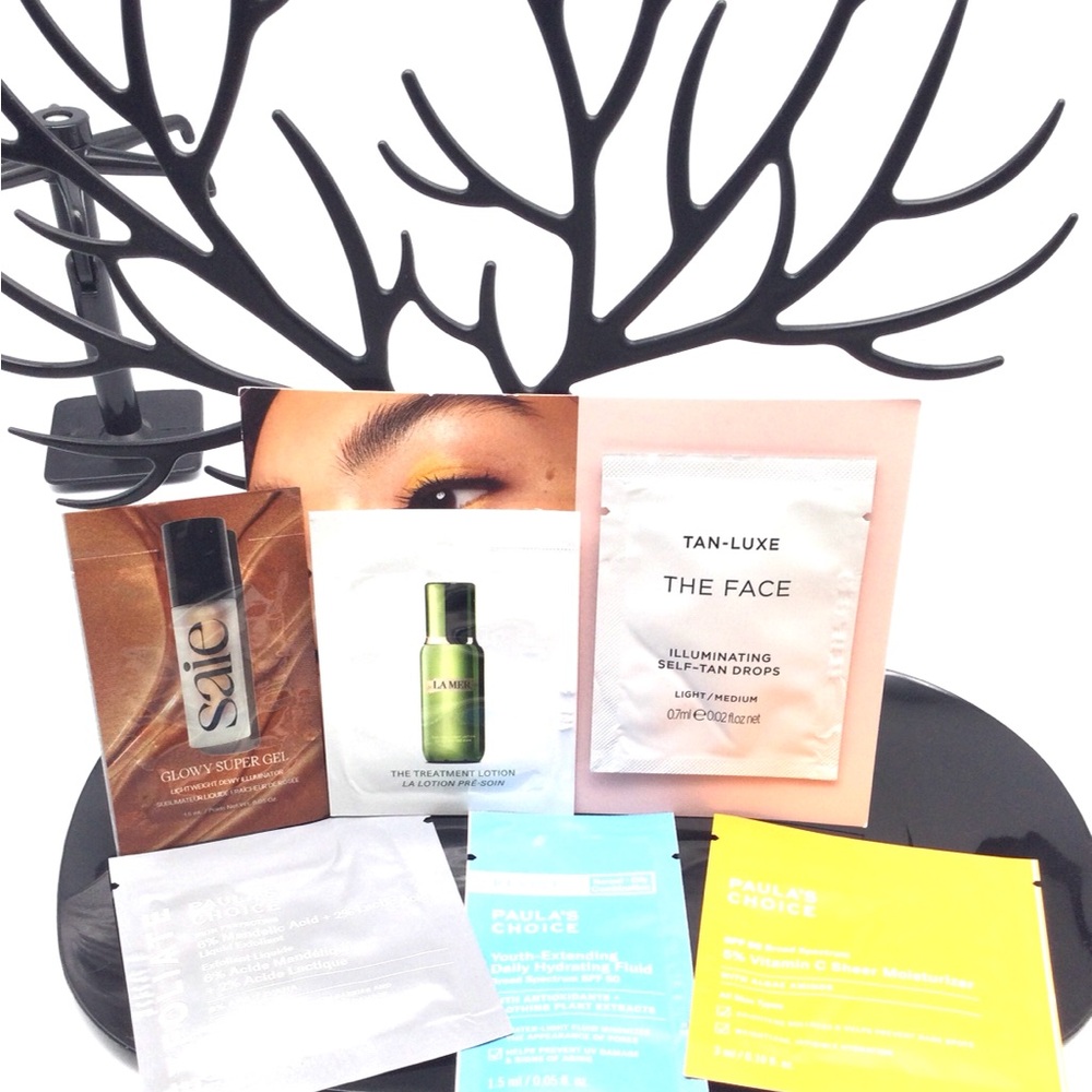 Paula’s choice sample bundle kit. New